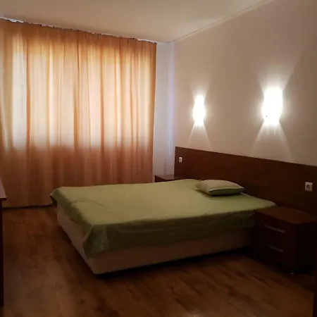 Central Plazza Апартамент *